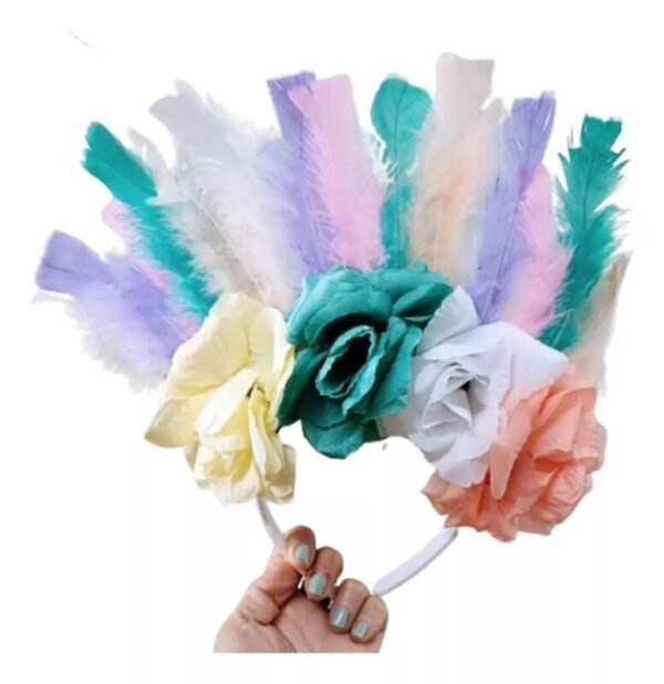 Vincha 4 flores con plumas pastel